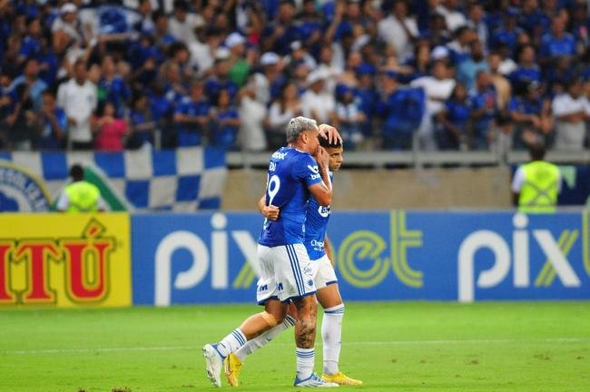 Cruzeiro 3 x 2 CSA: veja fotos do jogo da taa
