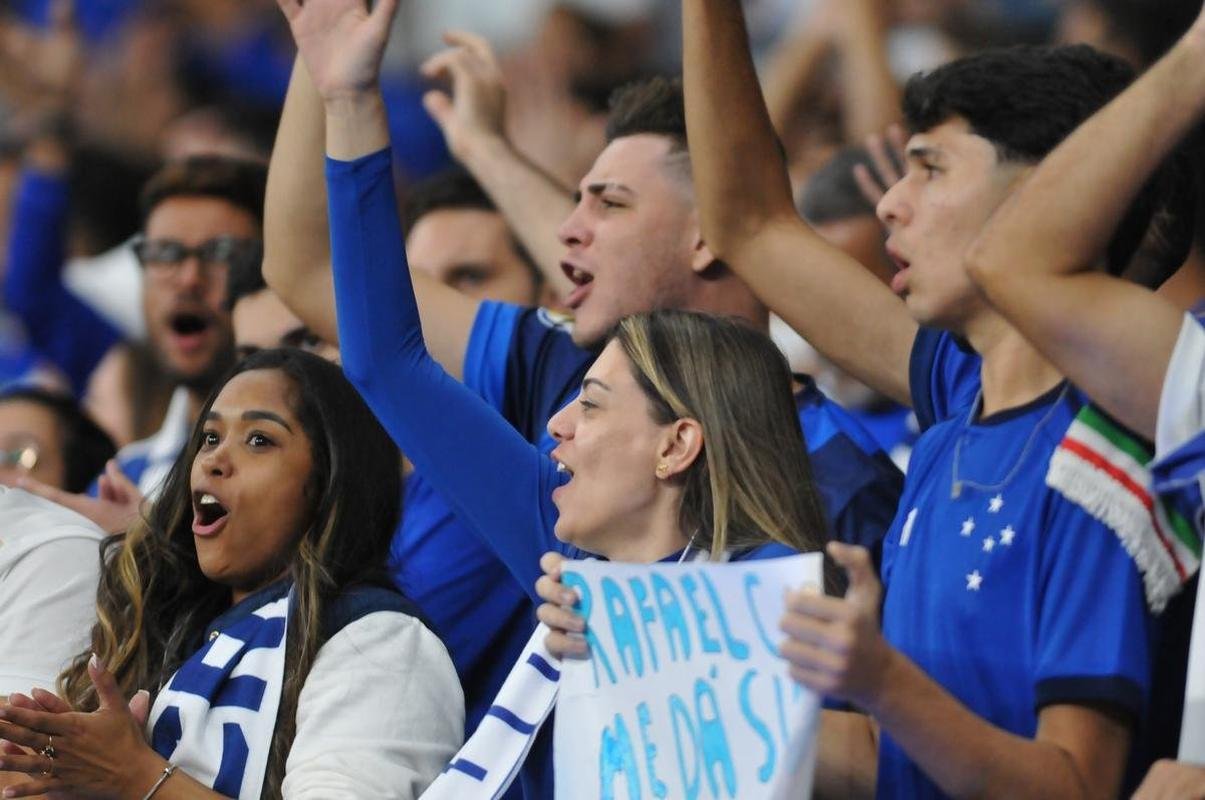 Fotos de Cruzeiro x Grmio pelas oitavas de final da Copa do Brasil