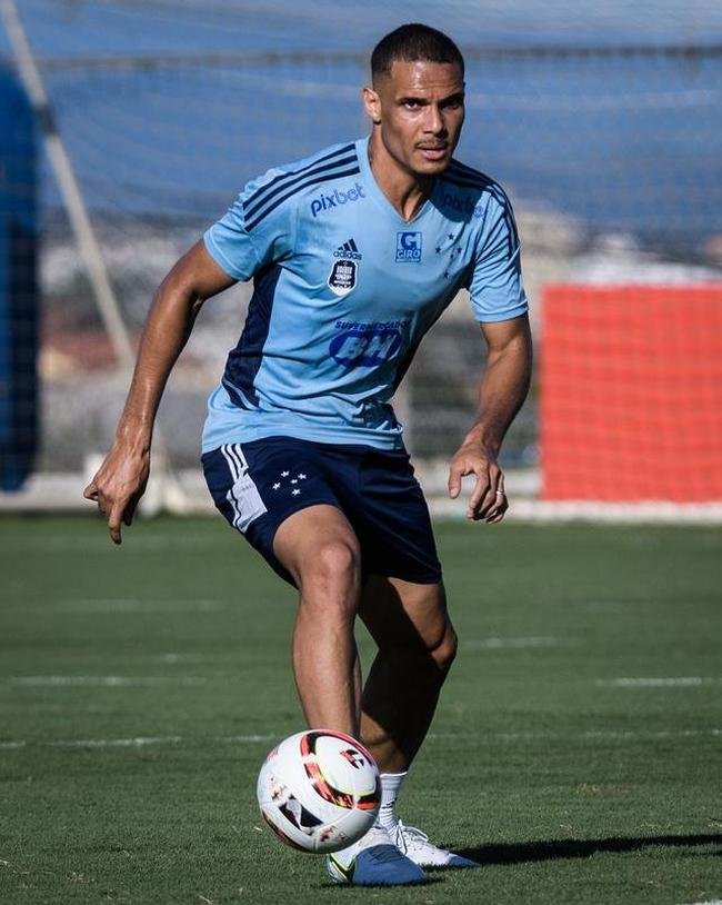 Imagens do treino do Cruzeiro nesta sexta-feira (22 de dezembro), na Toca da Raposa II