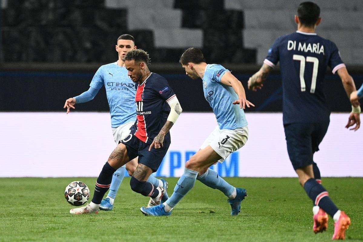 Fotos do jogo de ida da semifinal da Liga dos Campees da Europa, entre PSG e Manchester City, no Parque dos Prncipes, em Paris