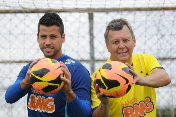 Com 499 jogos, Fbio est perto de alcanar marca de Raul, que disputou 549 partidas