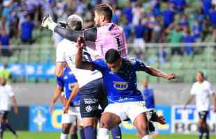 Fotos do jogo entre Cruzeiro e Remo, no Independência, em BH, pela 32ª rodada da Série B do Brasileiro