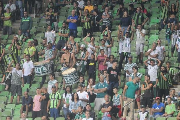 Fotos do segundo tempo da partida entre Amrica e Botafogo-SP, no Independncia 