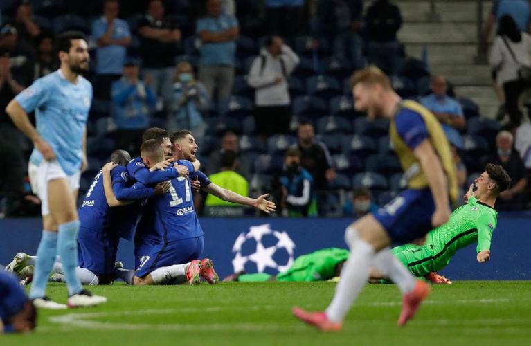 Chelsea faz a festa depois de vencer o Manchester City e faturar o bi na Liga dos Campeões
