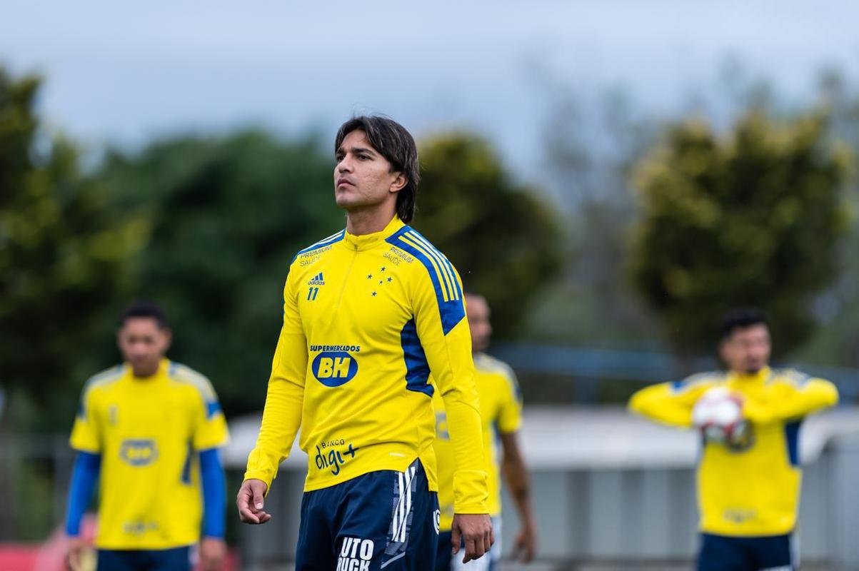 Fotos do treino do Cruzeiro nesta quarta-feira (20/10) na Toca II