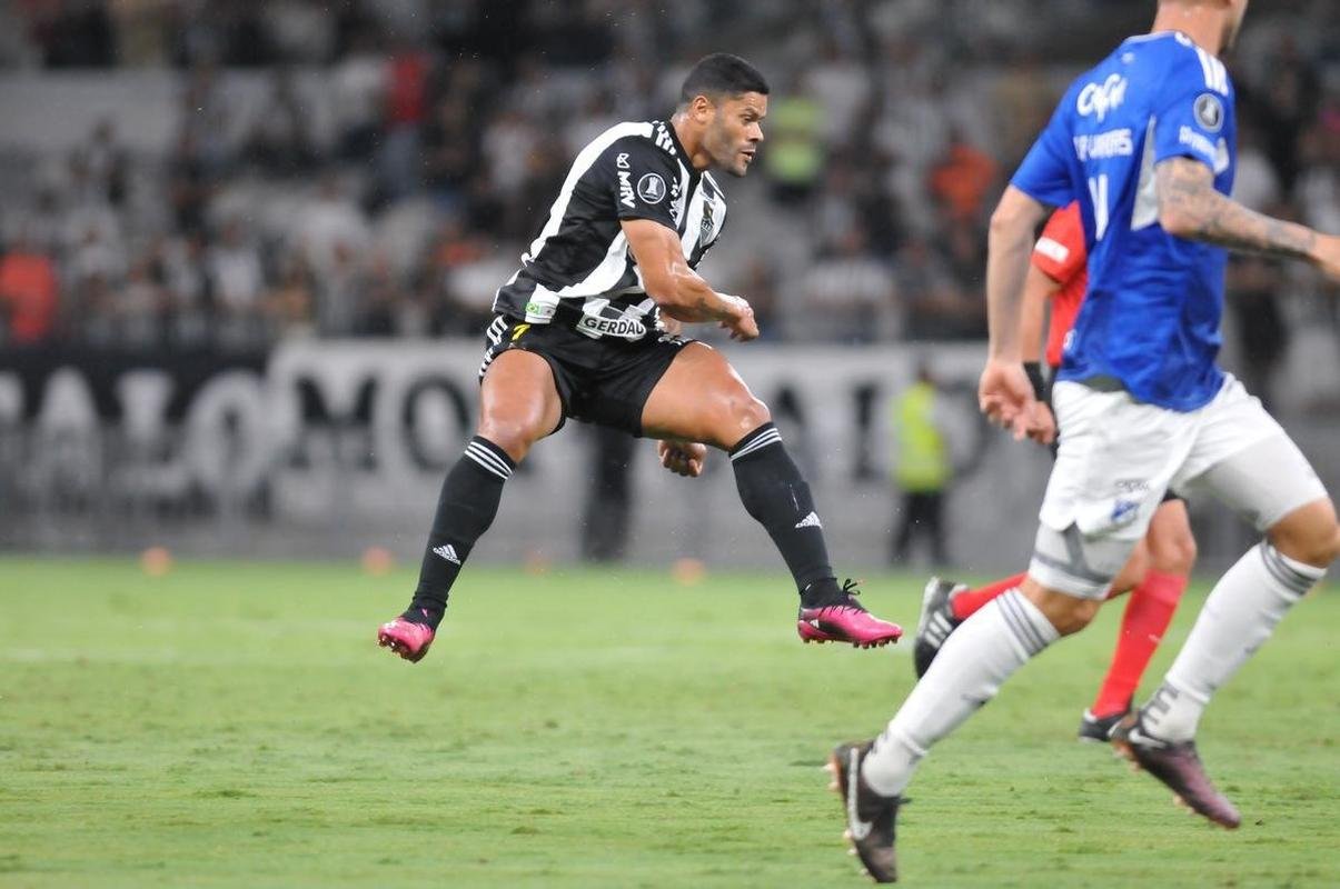 Equipes se enfrentaram na noite desta quarta-feira pela terceira fase da Copa Libertadores, no Mineiro, em Belo Horizonte
