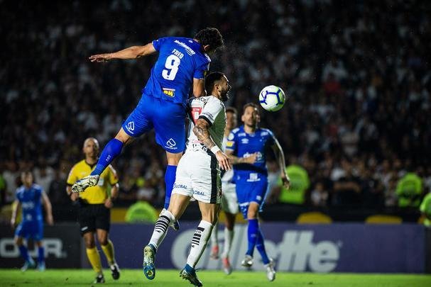 Veja fotos do jogo entre Vasco e Cruzeiro