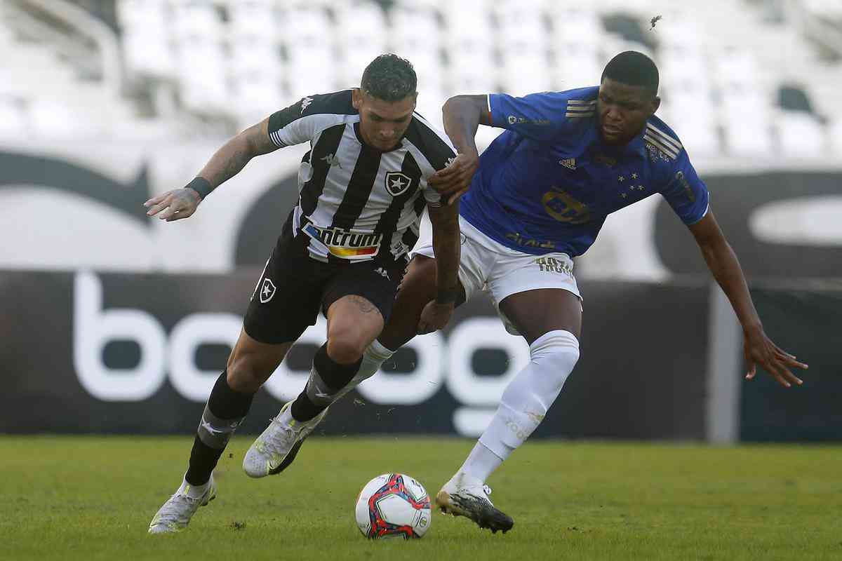 No Engenho, Botafogo e Cruzeiro empatam por 3 a 3, em duelo pela 11 rodada da Srie B