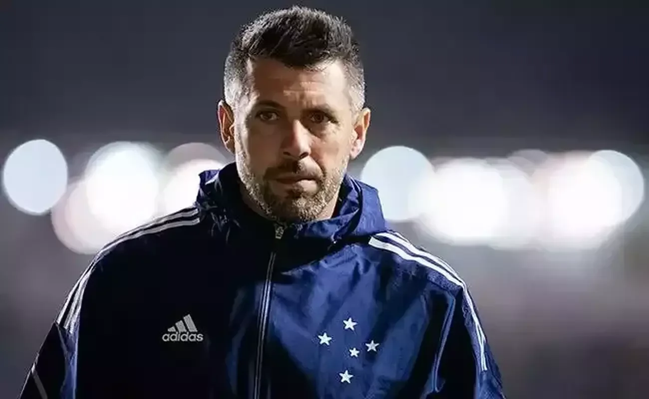 Cruzeiro - Paulo Pezzolano (URU)