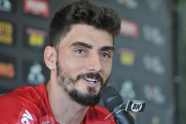 Goleiro Rafael, ex-Cruzeiro, foi apresentado como reforo do Atltico na Cidade do Galo. 