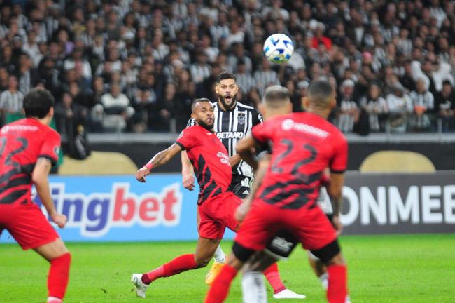 Atltico-MG x Athletico-PR: fotos do jogo pela Copa Libertadores