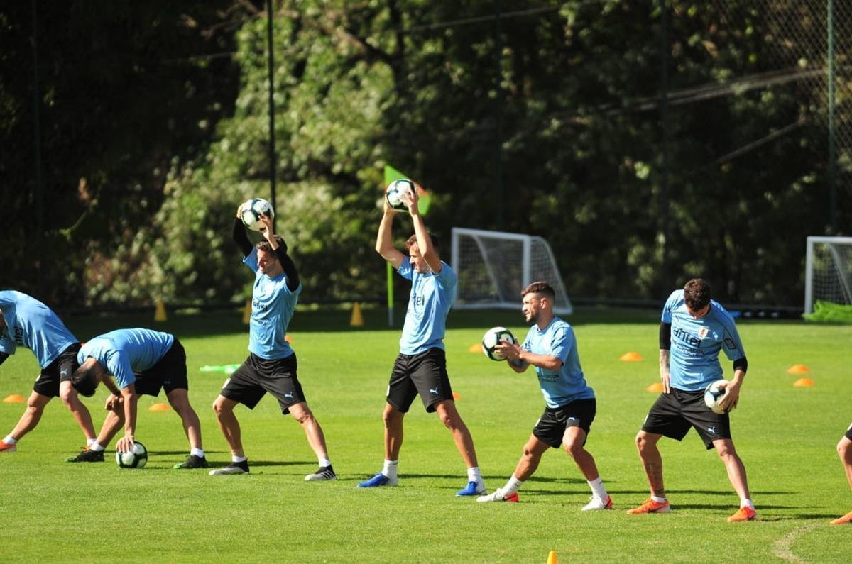 Uruguai trabalhou na manh deste sbado, no CT do Atltico, em Vespasiano