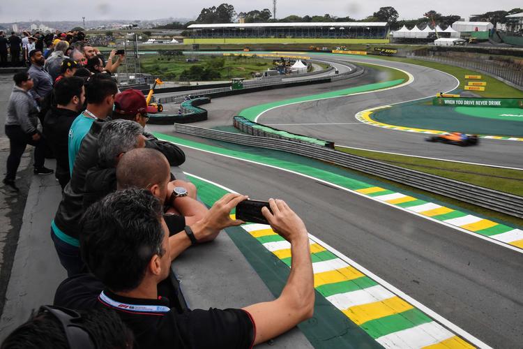 (Foto: AFP / NELSON ALMEIDA) (Foto: AFP / NELSON ALMEIDA)