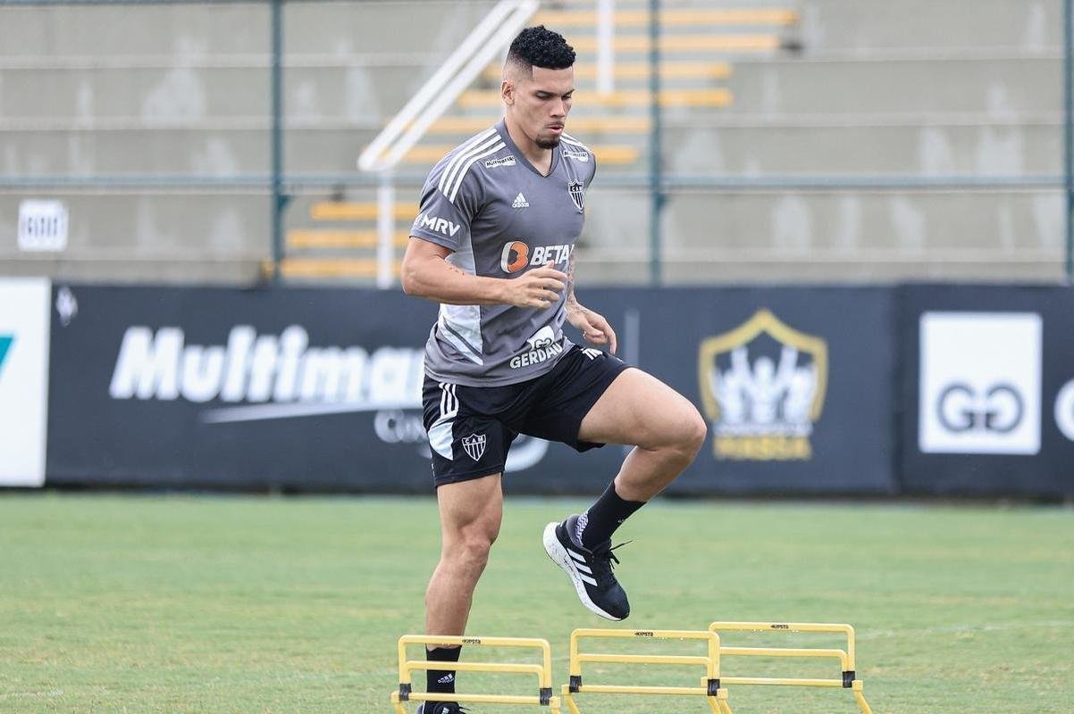 Veja fotos do primeiro dia de pr-temporada do Atltico