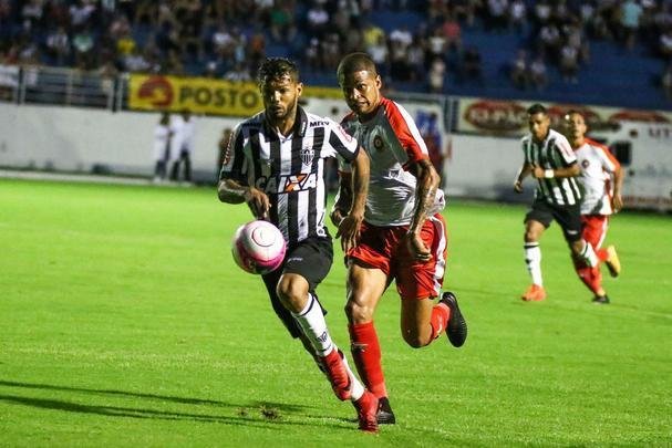 Atlético utilizou reservas em estreia no Mineiro e não passou de empate sem gols com o Boa Esporte