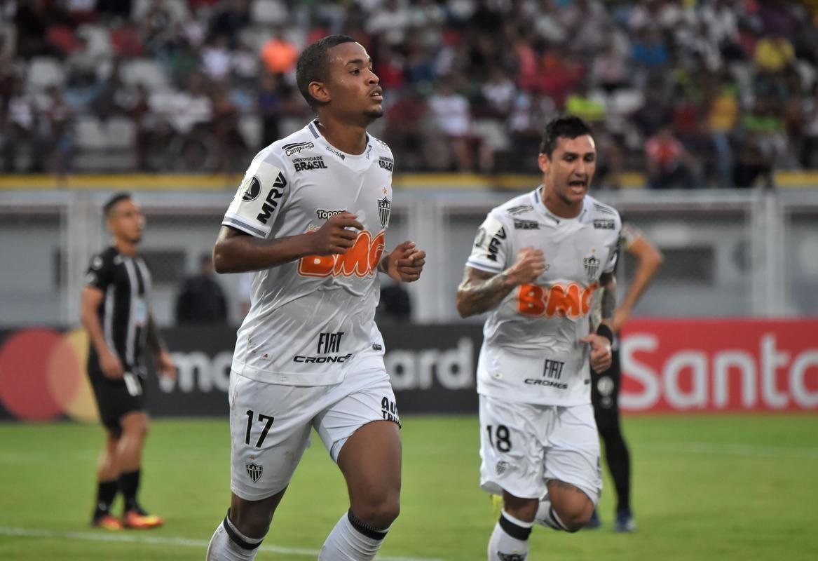 Atltico abriu 2 a 0 sobre o Zamora no primeiro tempo, com dois gols de Alerrandro