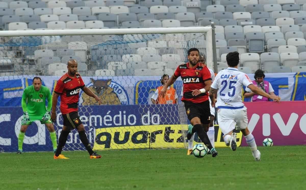 Imagens da partida entre Cruzeiro e Sport, duelo vlido pela 21 rodada da Srie A do Campeonato Brasileiro