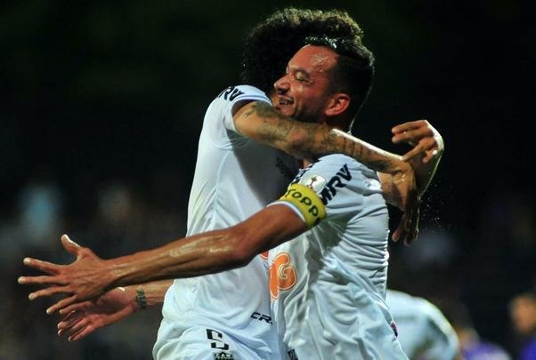 Imagens da partida entre Defensor e Atlético, em Montevidéu, pela Libertadores