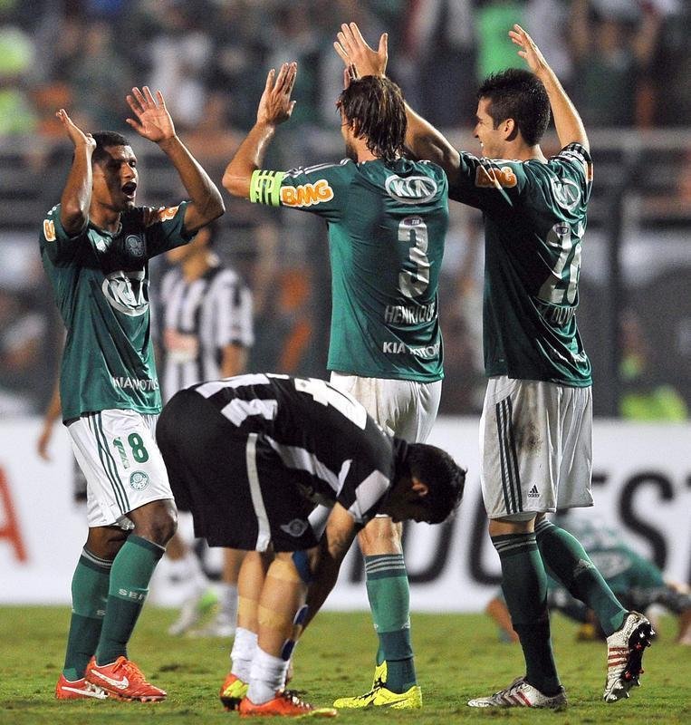 Em 2013, o Palmeiras passou com trs vitrias, nenhum empate e trs derrotas. O time foi eliminado nas oitavas de final.