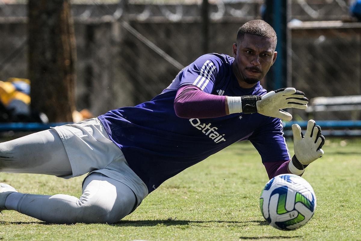 O Cruzeiro treinou nesta quarta-feira (5/4), na Toca da Raposa II, em Belo Horizonte
