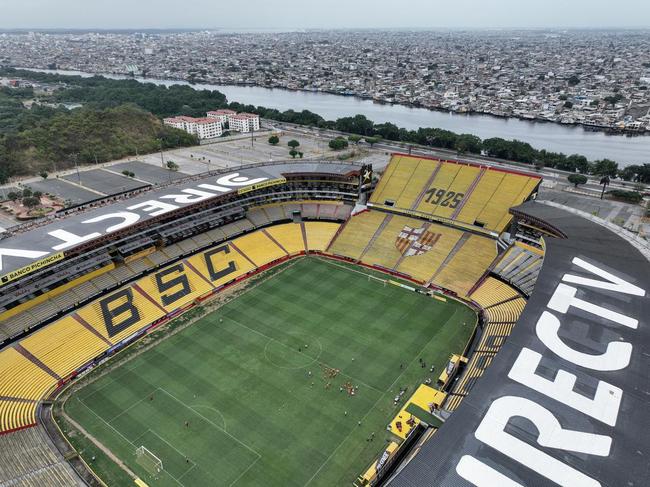 Atlético treina em Guayaquil antes do jogo contra o Emelec