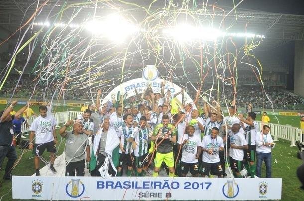 Festa do Amrica e da torcida no Independncia com o bi da Srie B em 2017