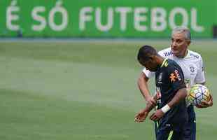 Treino da Seleo Brasileira no Engenho, no Rio de Janeiro, visando ao Jogo da Amizade