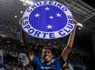 Perto de fim de contrato, Adriano garante permanência no Cruzeiro