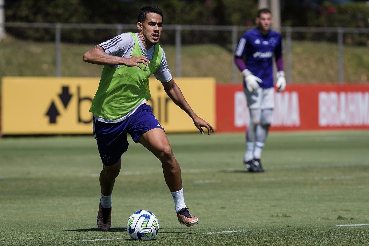 O Cruzeiro treinou nesta quarta-feira (5/4), na Toca da Raposa II, em Belo Horizonte
