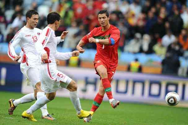 Na Copa de 2010, CR7 fez o ltimo gol da goleada por 7 a 0 contra a Coreia do Norte, pela fase de grupos