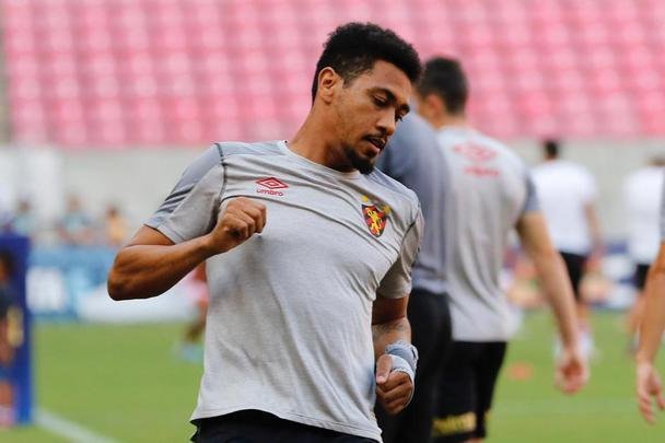 Partida entre Sport e Vitria, na Arena de Pernambuco, pela Copa do Nordeste