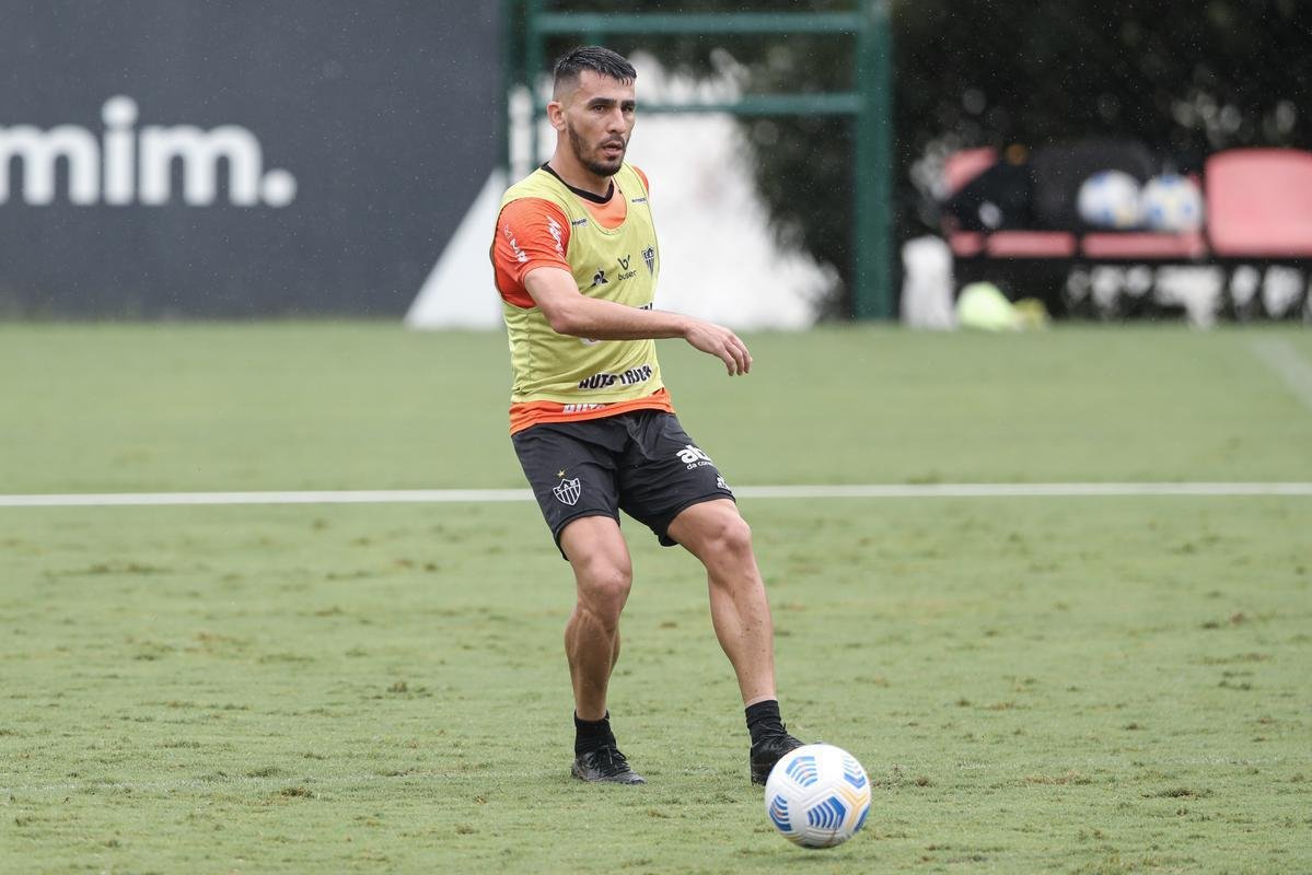 Fotos do treino do Atltico neste domingo na Cidade do Galo (21/11)