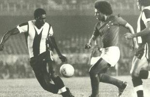 Cruzeiro derrotou o Alianza por 7 a 1 em homenagem a Roberto Batata