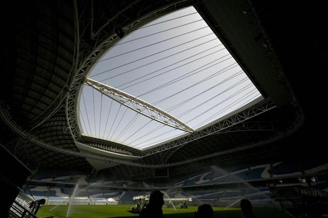 Estdio Al Janoub: arena com capacidade para 40 mil torcedores fica em Al Wakrah, ao sul da capital Doha, e tem design inspirado na tradio martima do municpio
