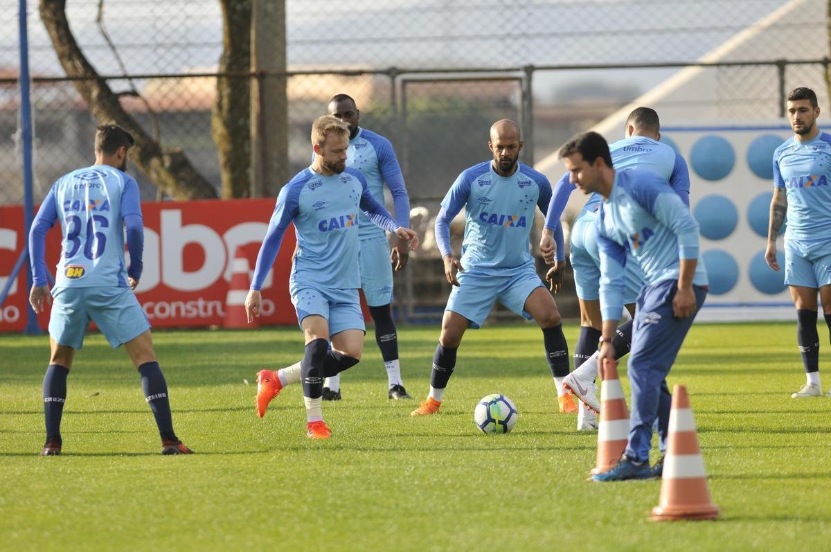 Imagens do treino do Cruzeiro desta quinta-feira, 12 de julho, na Toca da Raposa II