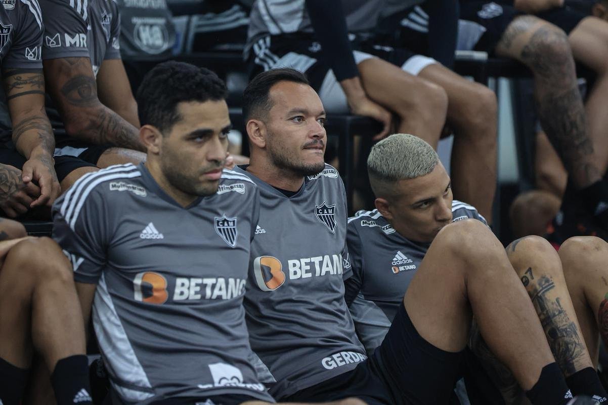 Veja fotos do primeiro dia de pr-temporada do Atltico