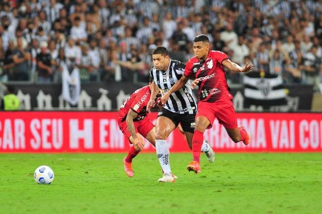 Fotos da vitria do Atltico sobre o Athletico-PR, no Mineiro, no jogo de ida da final da Copa do Brasil