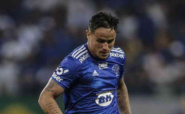 Artilheiro do Cruzeiro na temporada, Edu passou em branco nos últimos nove jogos da equipe