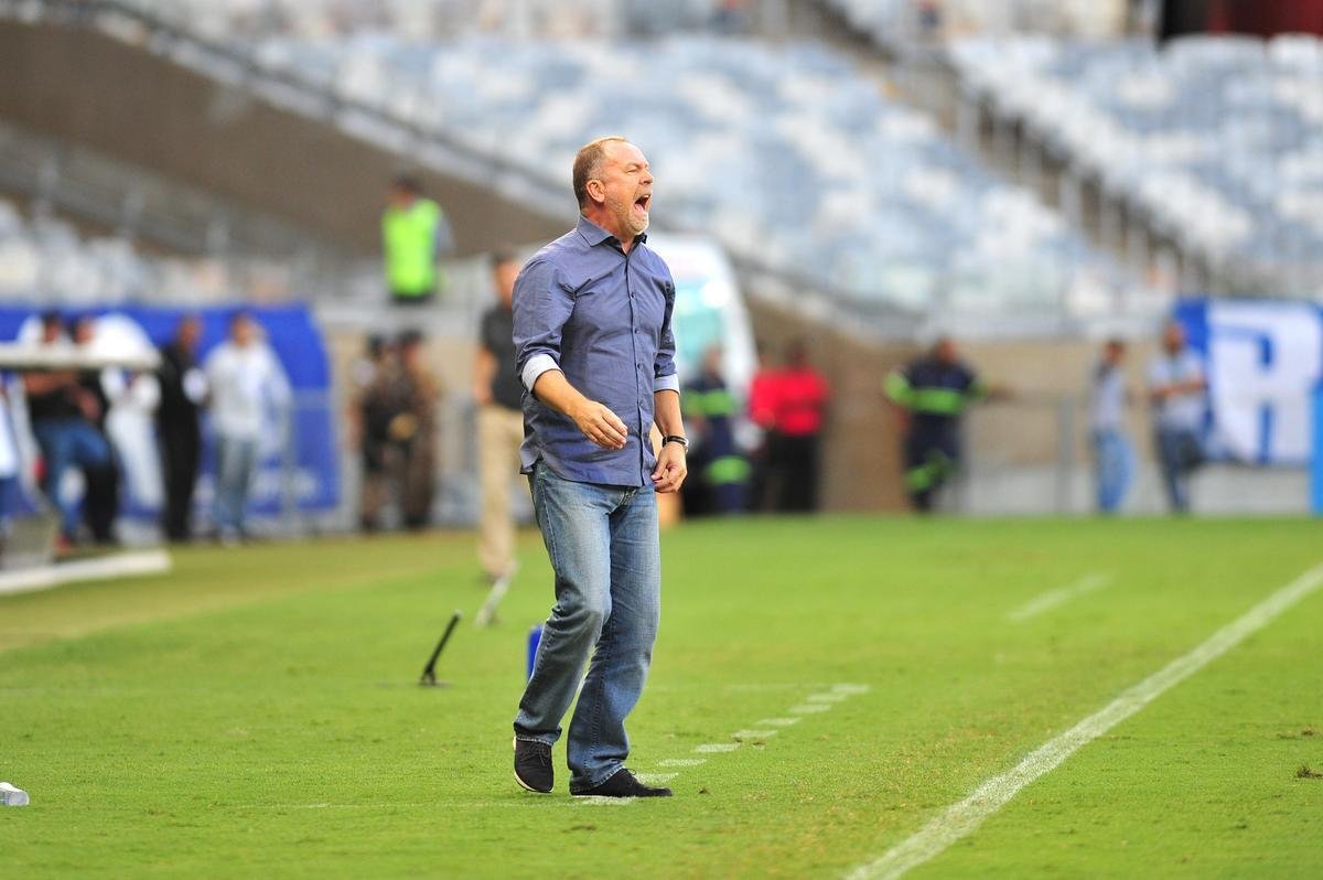 Jogo entre Cruzeiro e Patrocinense vale pelas quartas de final do Campeonato Mineiro