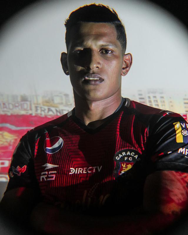 Edson Castillo, meia (Caracas, da Venezuela)
