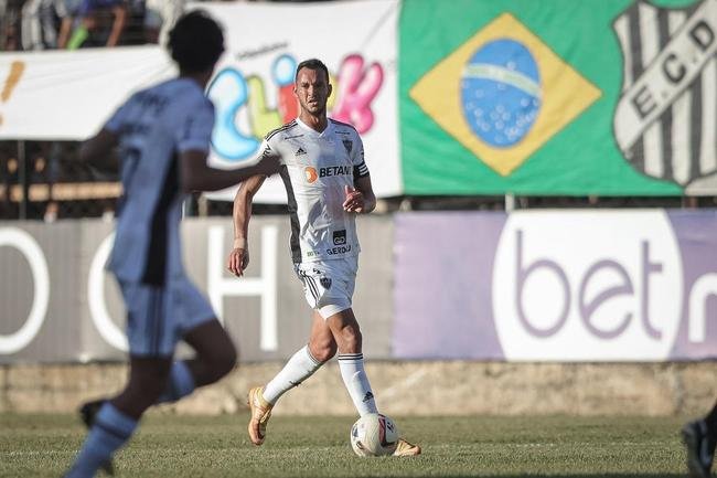 Atltico visitou o Democrata-GV neste sbado (4/3), em Governador Valadares, pela 8 rodada do Campeonato Mineiro.