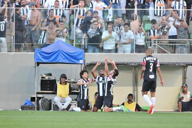 Jemerson marca terceiro gol do Atl�tico sobre o Flamengo, e D�tolo chega � terceira assist�ncia na partida
