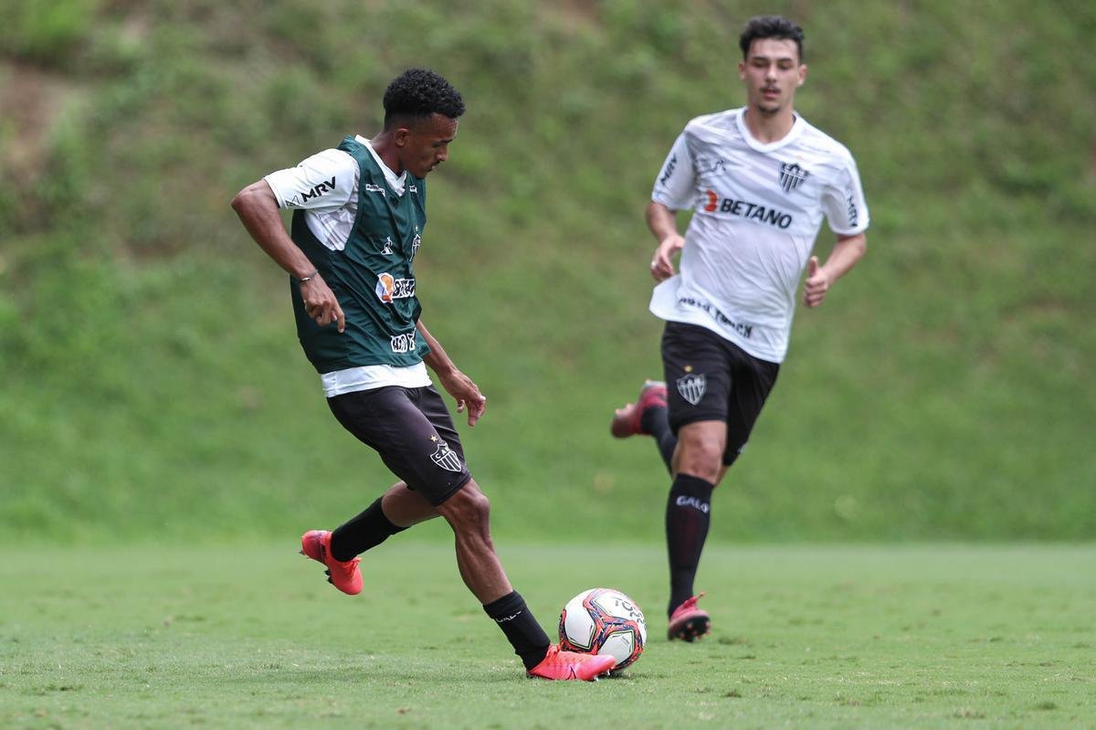 Fotos do treino do Atltico desta sexta, o primeiro aps a sada de Sampaoli