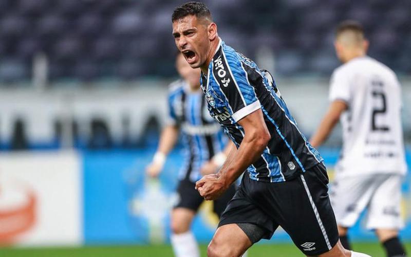 Diego Souza - atacante do Grêmio