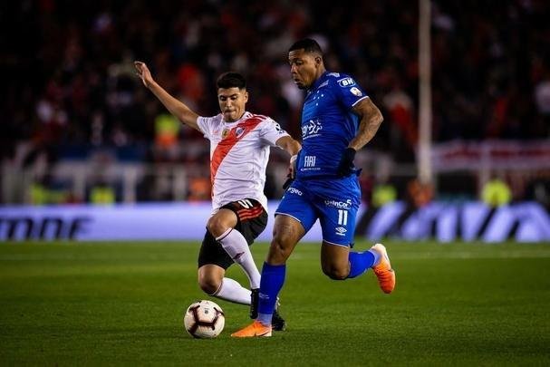 Fotos do segundo tempo do duelo entre River Plate e Cruzeiro, no Monumental de Nez, em Buenos Aires, pela ida das oitavas de final da Copa Libertadores