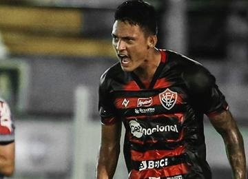 Rubro-negro não saiu do 1 a 1, mas avançou pela vantagem no regulamento