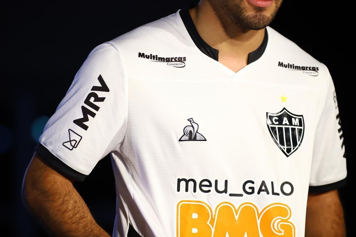 Novo uniforme nmero 2 do Atltico