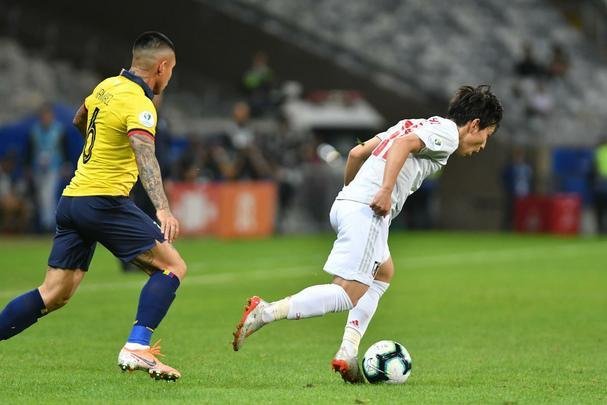 Equador e Japo se enfrentaram no Mineiro pela terceira rodada do Grupo C da Copa Amrica