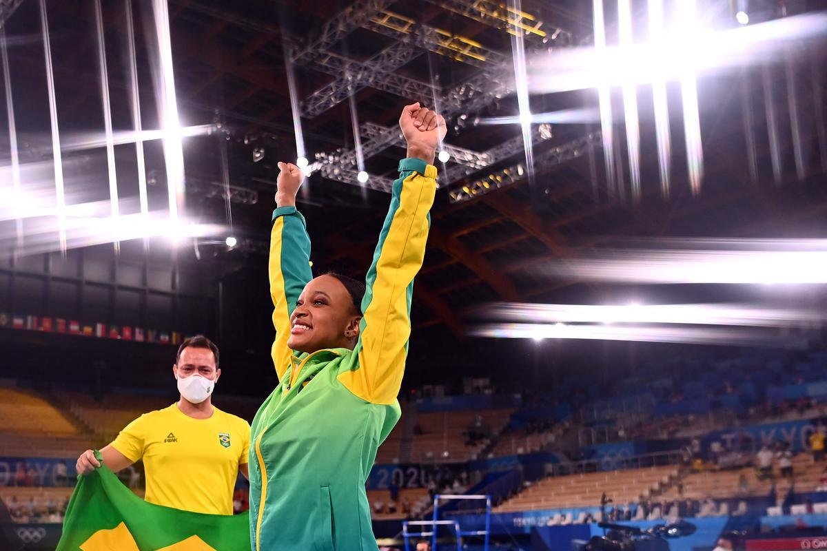 Rebeca Andrade conquistou a medalha de ouro no salto