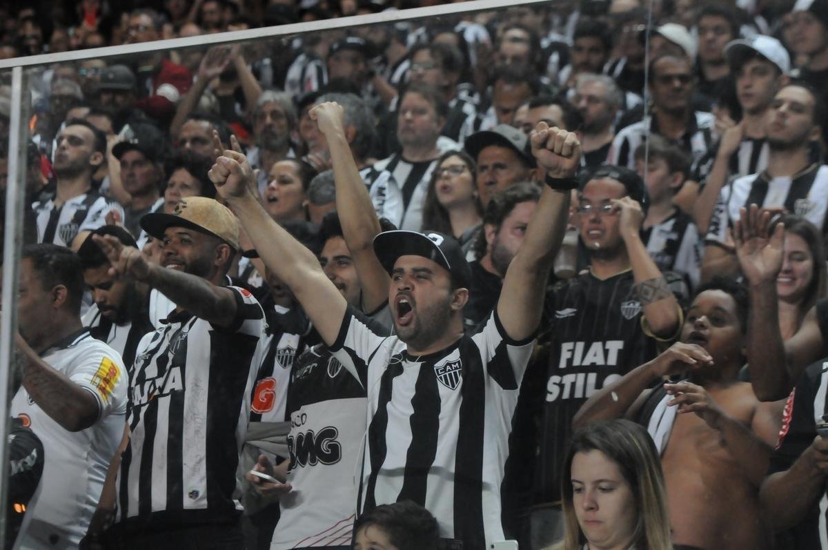 Fotos da torcida do Atltico no Independncia na partida contra La Equidad pela Copa Sul-Americana